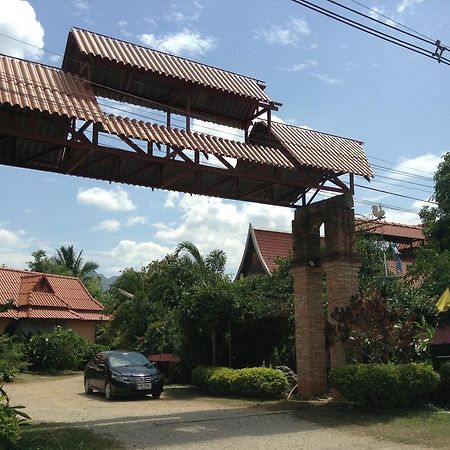 Bansuan Resort Mae Sai Exterior photo